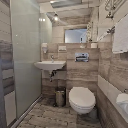 Milosz Restauracja, Basen Dla Dzieci, Sala Zabaw, Silownia 2*