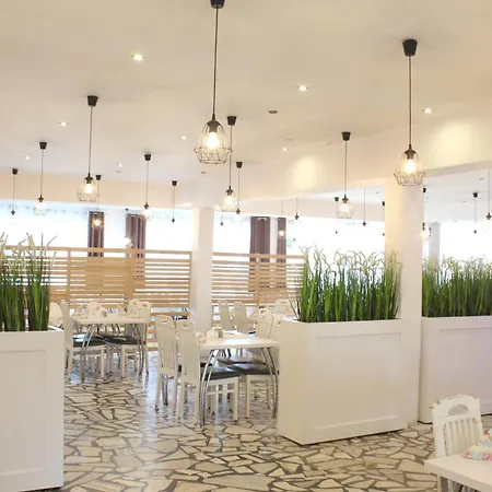 Отель Milosz Restauracja, Basen Dla Dzieci, Sala Zabaw, Silownia 2*