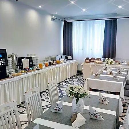 Отель Milosz Restauracja, Basen Dla Dzieci, Sala Zabaw, Silownia