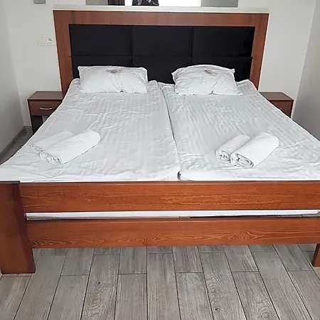 Отель Milosz Restauracja, Basen Dla Dzieci, Sala Zabaw, Silownia Картузы