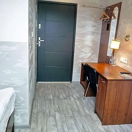 Milosz Restauracja, Basen Dla Dzieci, Sala Zabaw, Silownia Отель