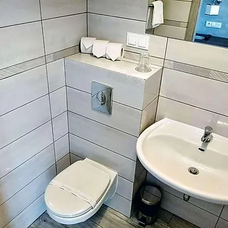 Milosz Restauracja, Basen Dla Dzieci, Sala Zabaw, Silownia Отель