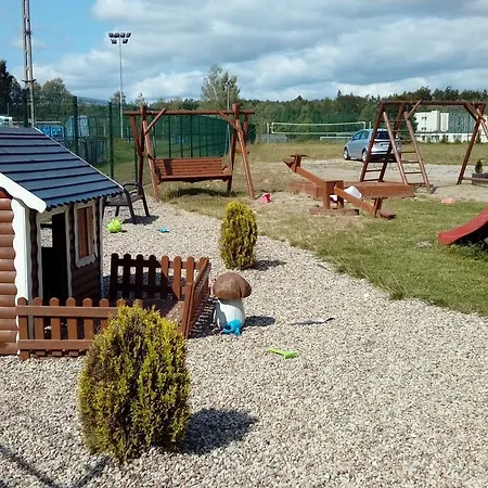 Отель Milosz Restauracja, Basen Dla Dzieci, Sala Zabaw, Silownia Картузы