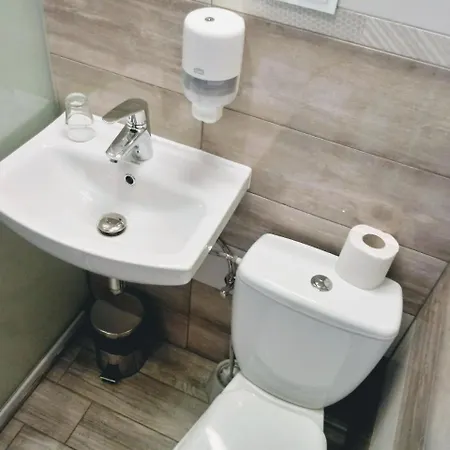 Milosz Restauracja, Basen Dla Dzieci, Sala Zabaw, Silownia 2* קארטוזי