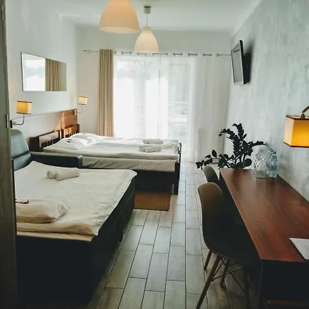 Milosz Restauracja, Basen Dla Dzieci, Sala Zabaw, Silownia Отель Картузы