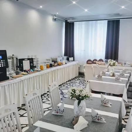 Отель Milosz Restauracja, Basen Dla Dzieci, Sala Zabaw, Silownia