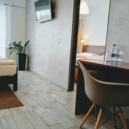 Milosz Restauracja, Basen Dla Dzieci, Sala Zabaw, Silownia Отель