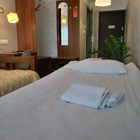 מלון Milosz Restauracja, Basen Dla Dzieci, Sala Zabaw, Silownia