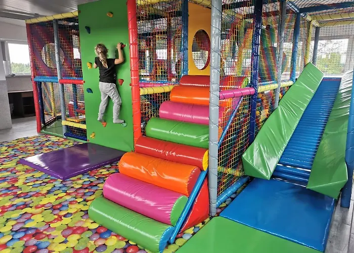 Miłosz Restauracja, Basen Dla Dzieci, Sala Zabaw, Siłownia 2*