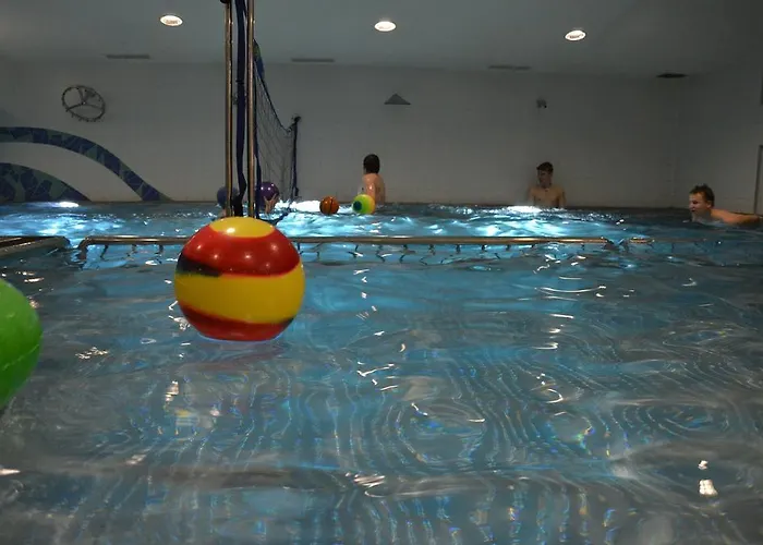 Hotel Miłosz Restauracja, Basen Dla Dzieci, Sala Zabaw, Siłownia 2*