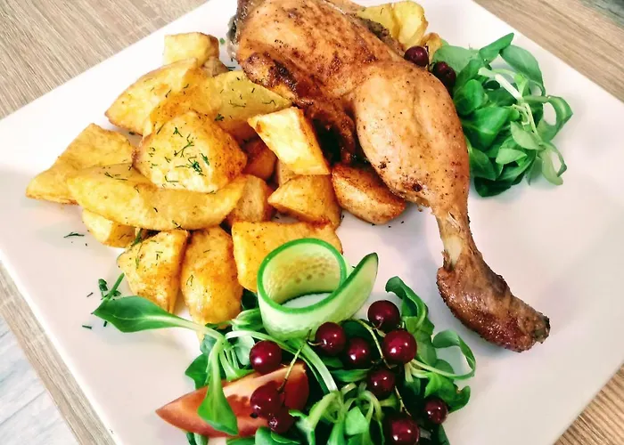 Hotel Miłosz Restauracja, Basen Dla Dzieci, Sala Zabaw, Siłownia Kartuzy