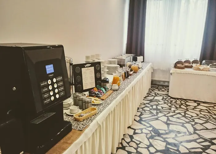 Miłosz Restauracja, Basen Dla Dzieci, Sala Zabaw, Siłownia Hotel Kartuzy