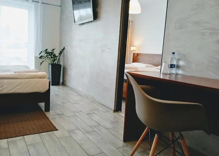 Miłosz Restauracja, Basen Dla Dzieci, Sala Zabaw, Siłownia Hotel